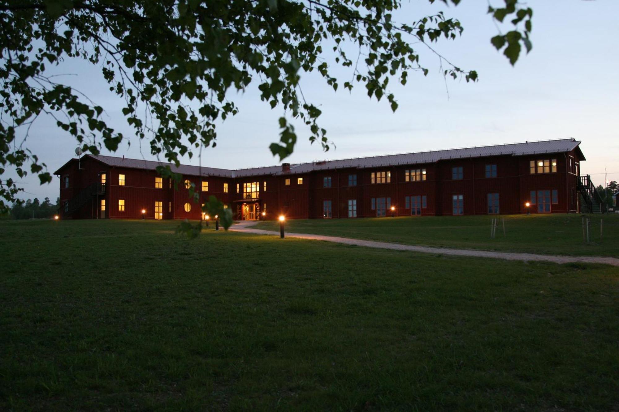 Sahlstroemsgarden Guest House Torsby Bagian luar foto