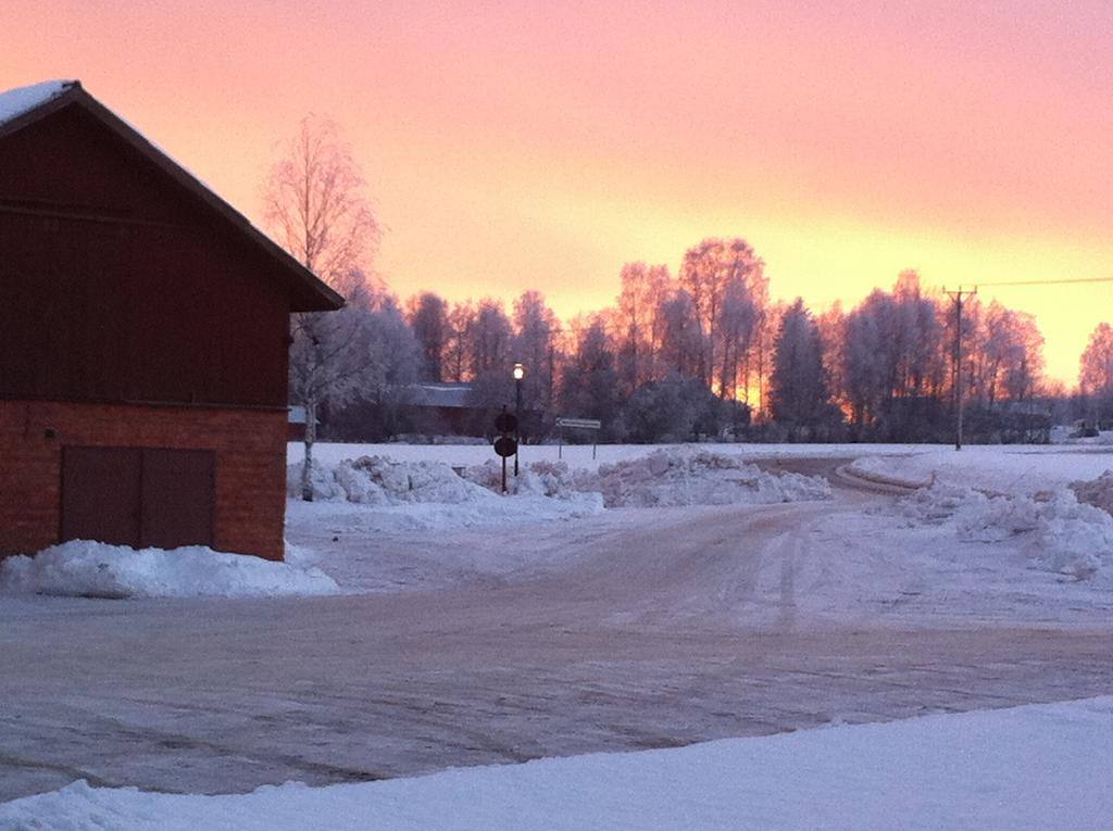 Sahlstroemsgarden Guest House Torsby Bagian luar foto